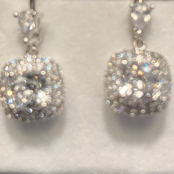 Jewelry - 9.39 tcw set 925 jeweler made stunning earrings